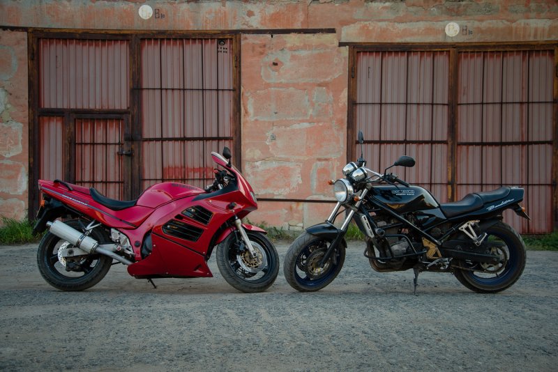 Suzuki Bandit rf400r