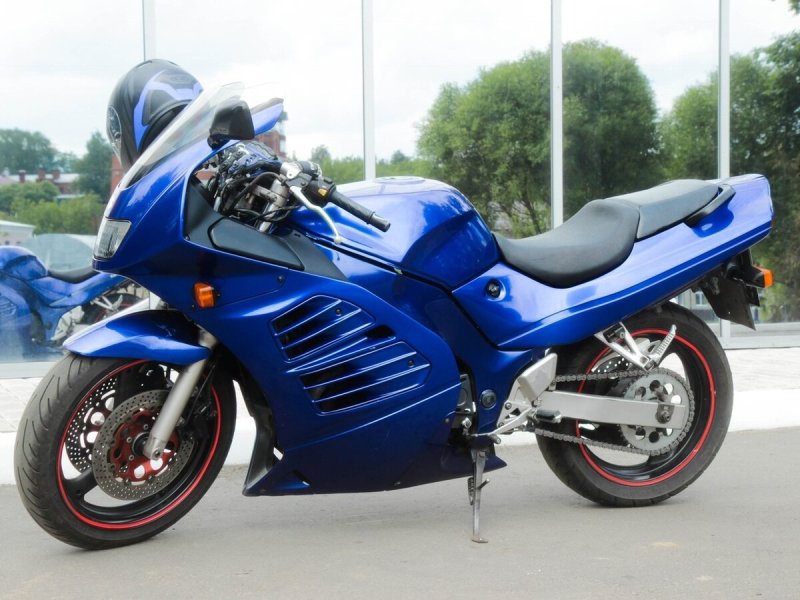 Suzuki RF 400 синий
