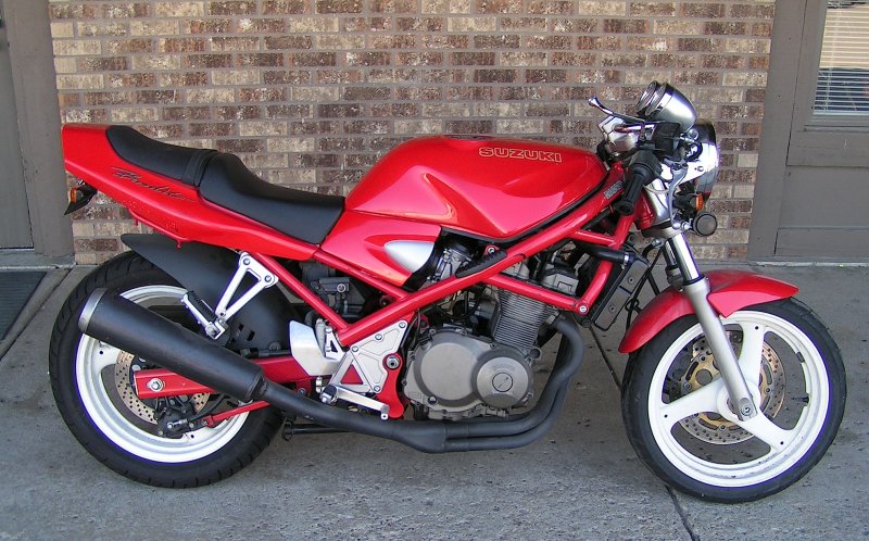 Мотоцикл Suzuki Bandit 400