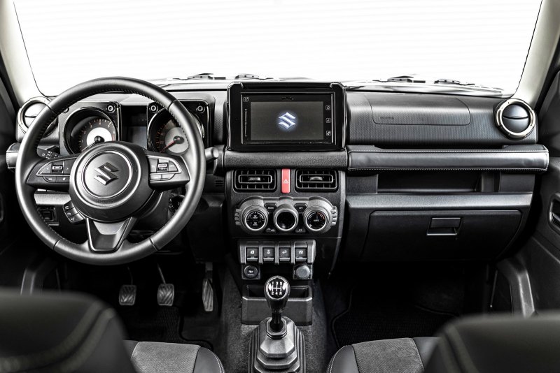 Suzuki Jimny 2021 салон