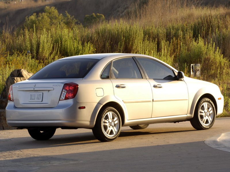 Suzuki forenza 2