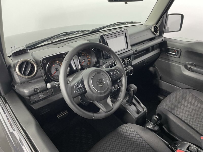Suzuki Jimny 2021 интерьер