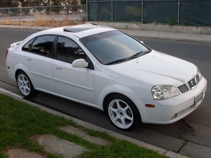 Suzuki Форенза