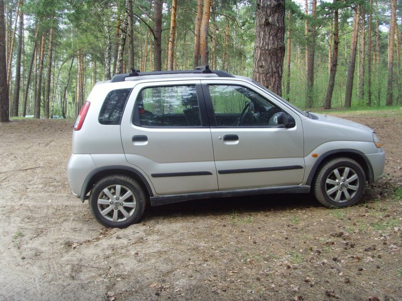 Сузуки Игнис 2001