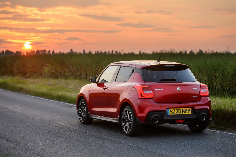 Suzuki Swift Hybrid 2021