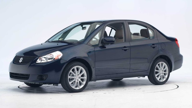 Сузуки sx4 седан