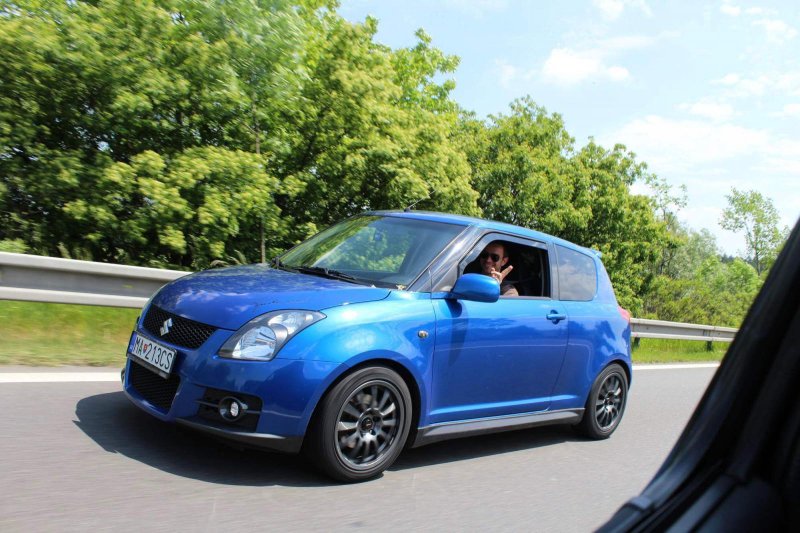 Suzuki Swift 2015 Sport синяя
