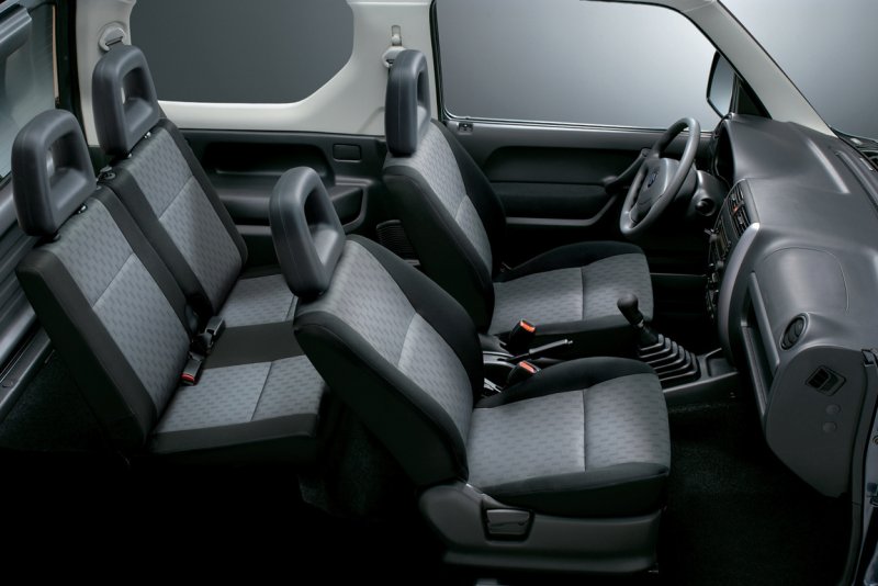 Suzuki Jimny 2010 салон