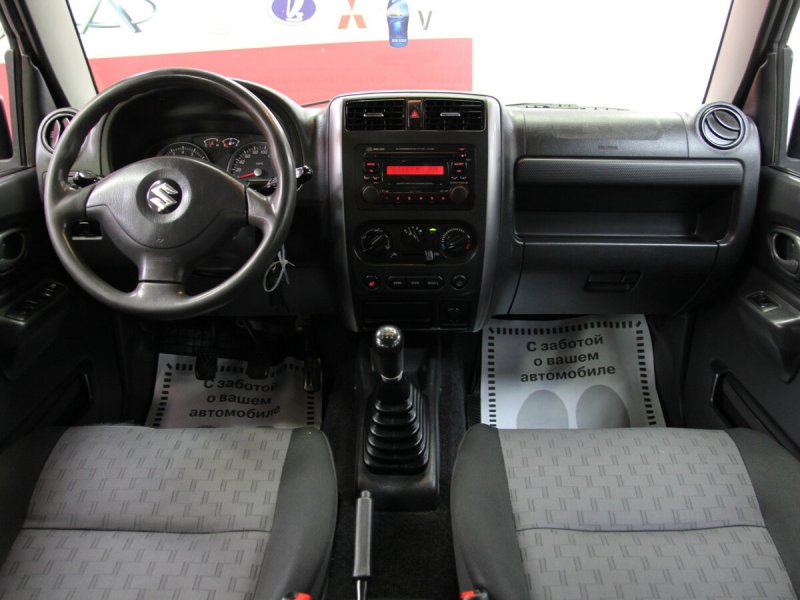 Suzuki Jimny 2008 салон