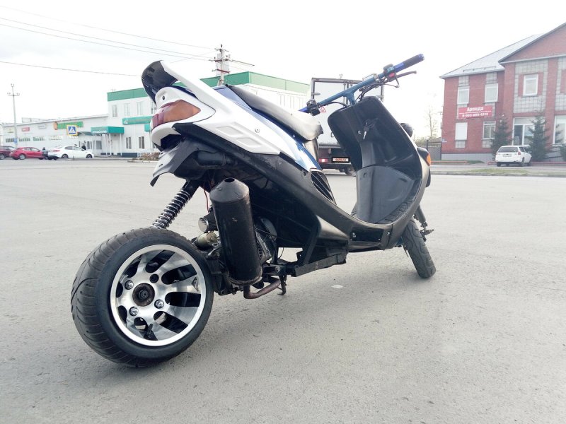 Suzuki Sepia ZZ Sport