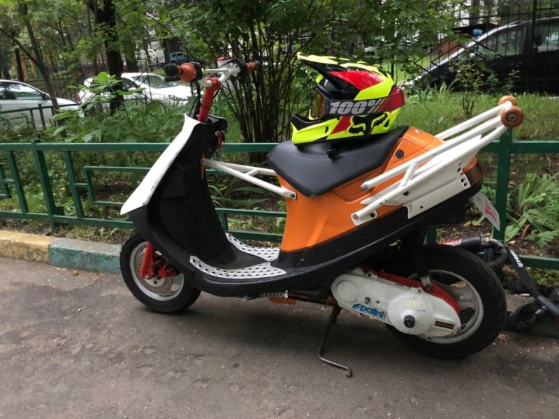 Suzuki Sepia стант