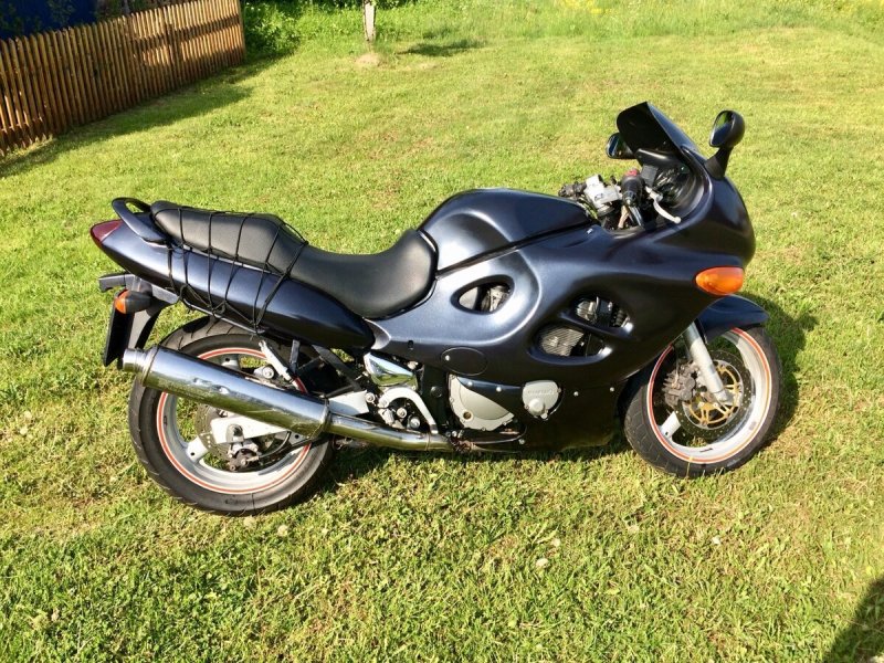 Suzuki gsx600f Katana