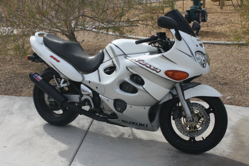 GSX 600 Katana