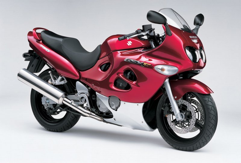 Suzuki GSX 750 F
