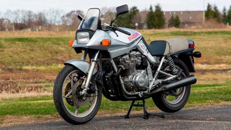 Suzuki Katana