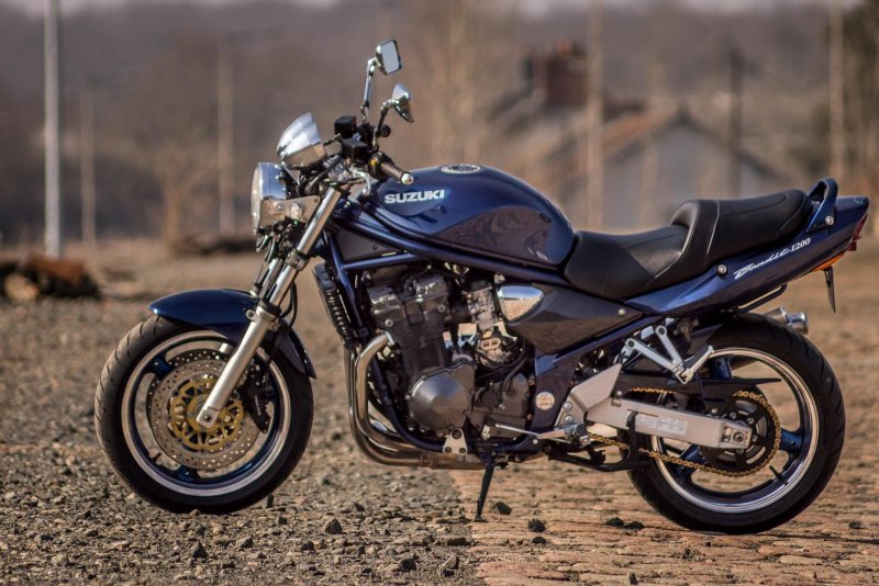 Suzuki Bandit 1200 n