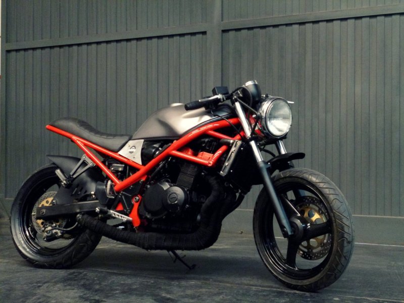 Suzuki Bandit 400 кастом