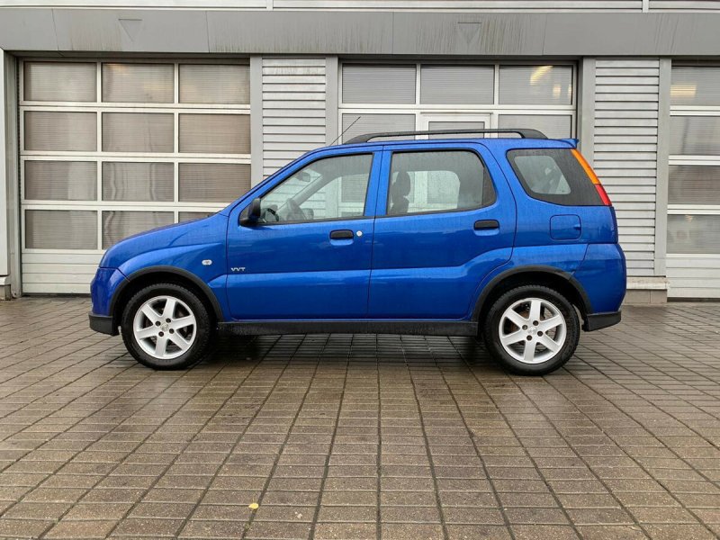 Suzuki Ignis 2005