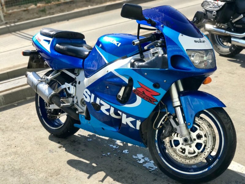 Сузуки 750 GSX