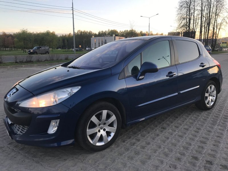 Пежо 308 автомат