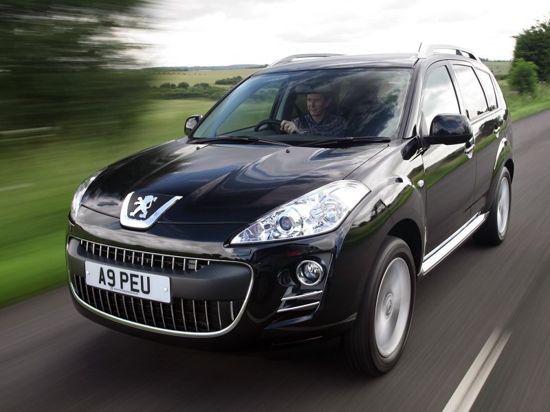 Кроссовер Peugeot 4007