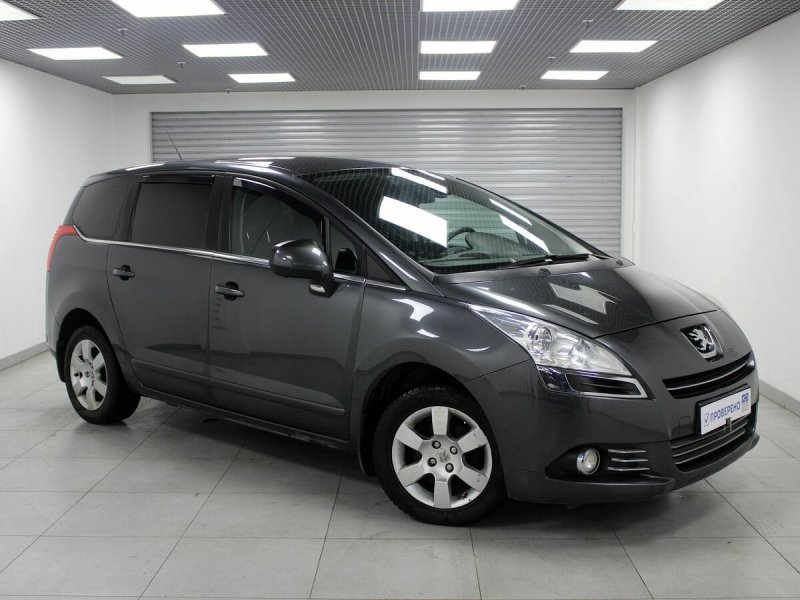 Peugeot 5008 2010