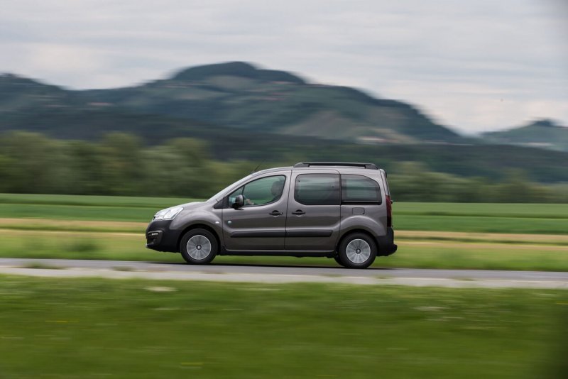 Peugeot partner Tepee 2021