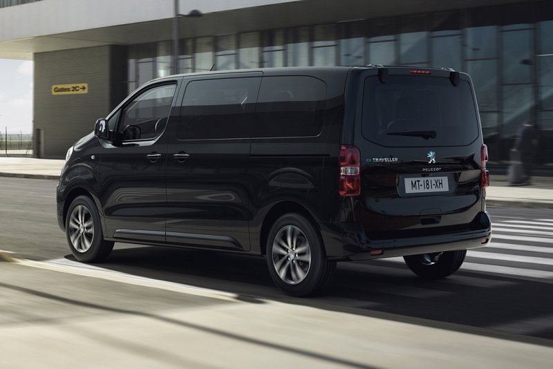 Peugeot traveller 2021
