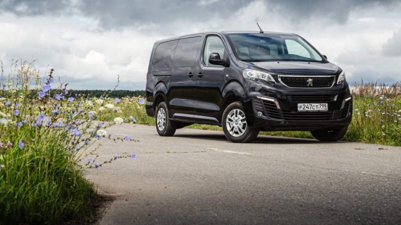 Peugeot traveller 2014