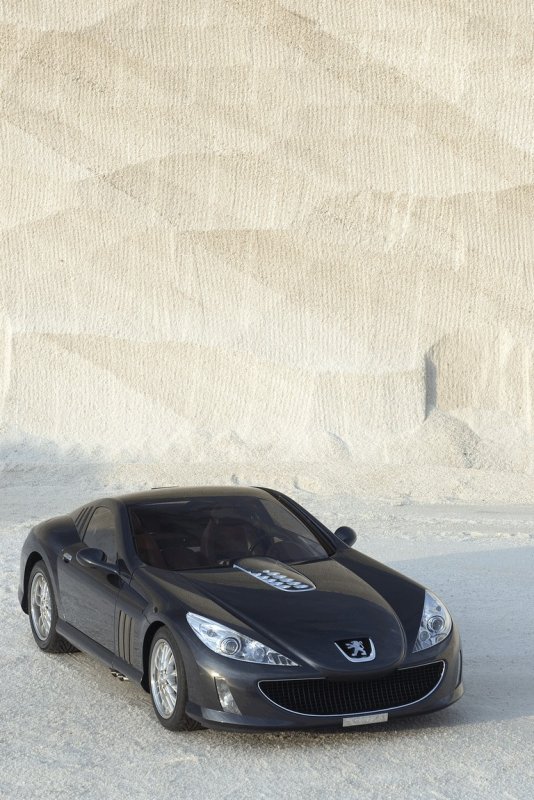 Peugeot 907 салон