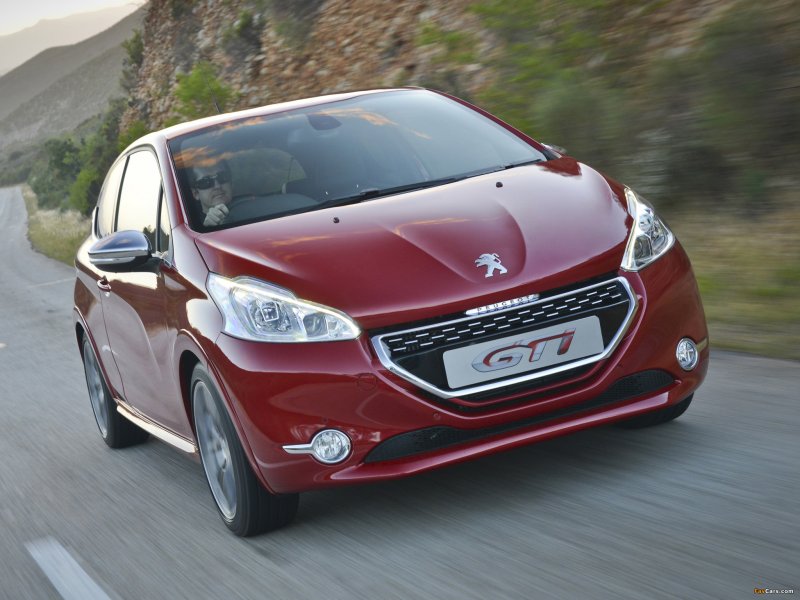 Peugeot 208 GTI 2013