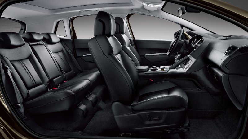 Peugeot 3008 салон внутри
