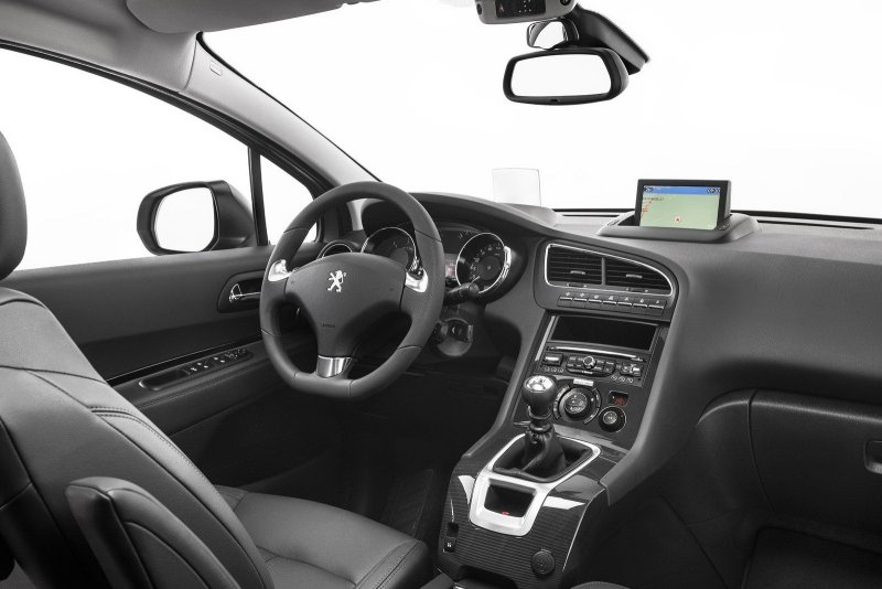 Peugeot 5008 II Рестайлинг