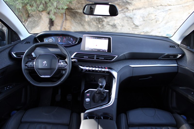Новый Peugeot 5008