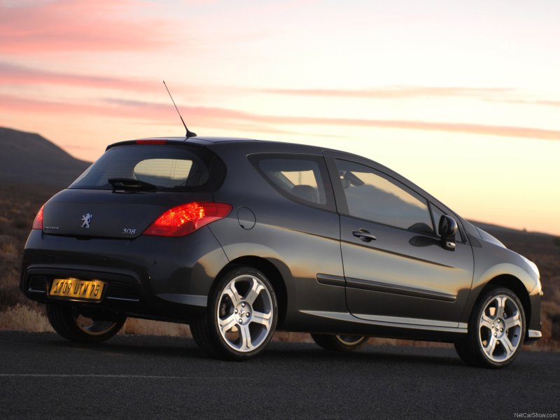 Peugeot 308 хэтчбек