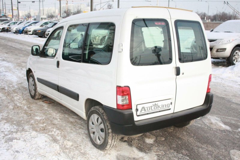 Пежо partner 2010