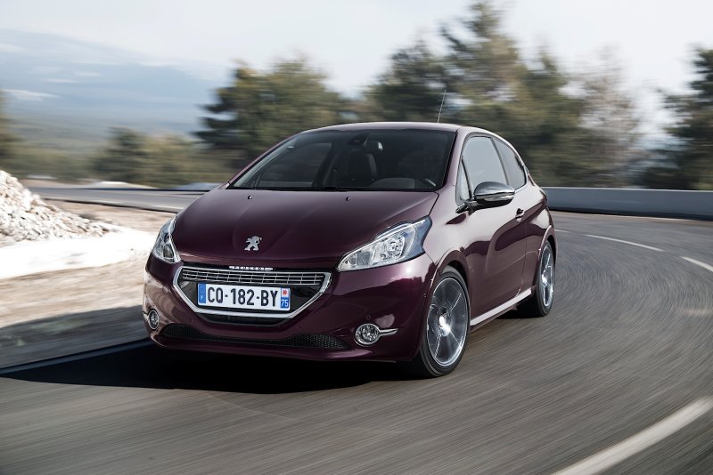 Peugeot 208 2013