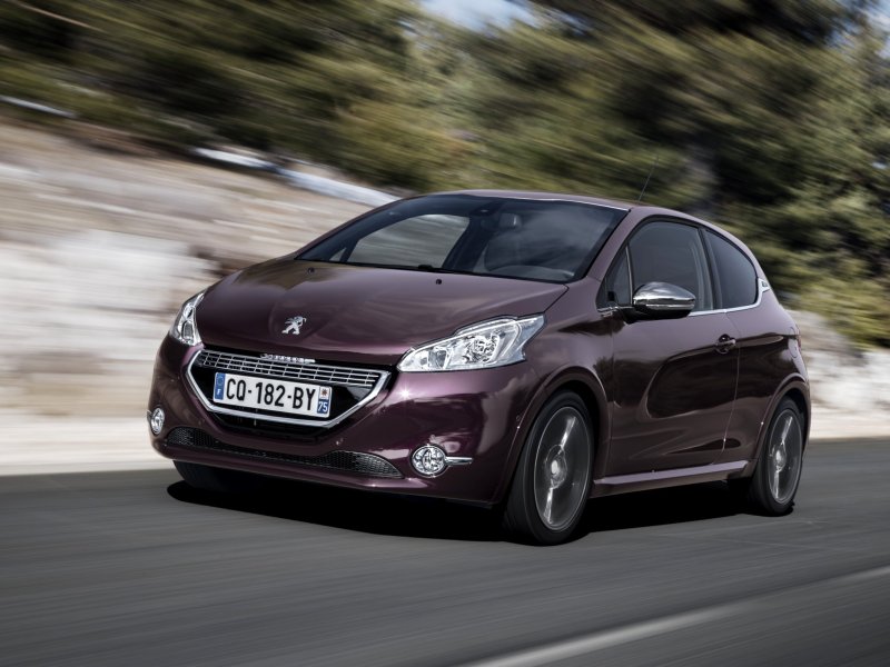 Peugeot 208 2013