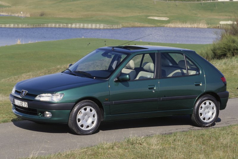 Peugeot 306 хэтчбек