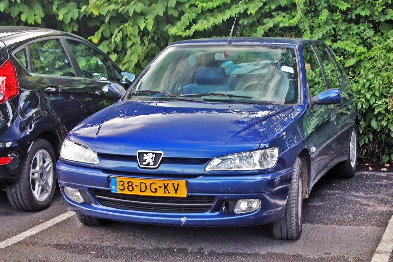 Peugeot 306 2015