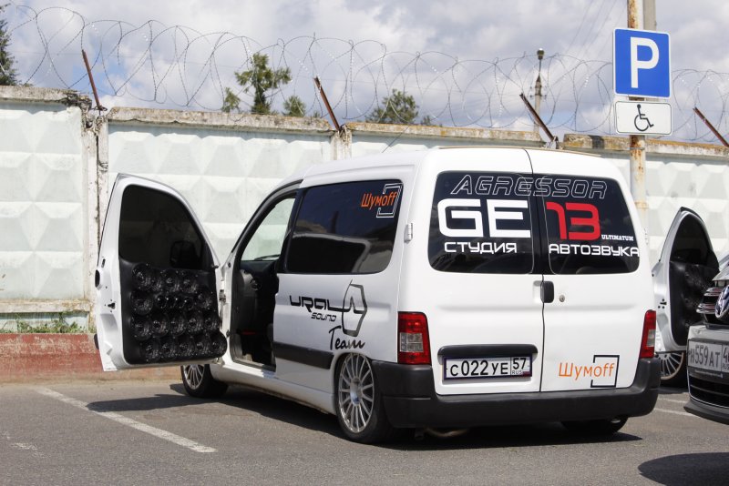 Peugeot partner автозвук