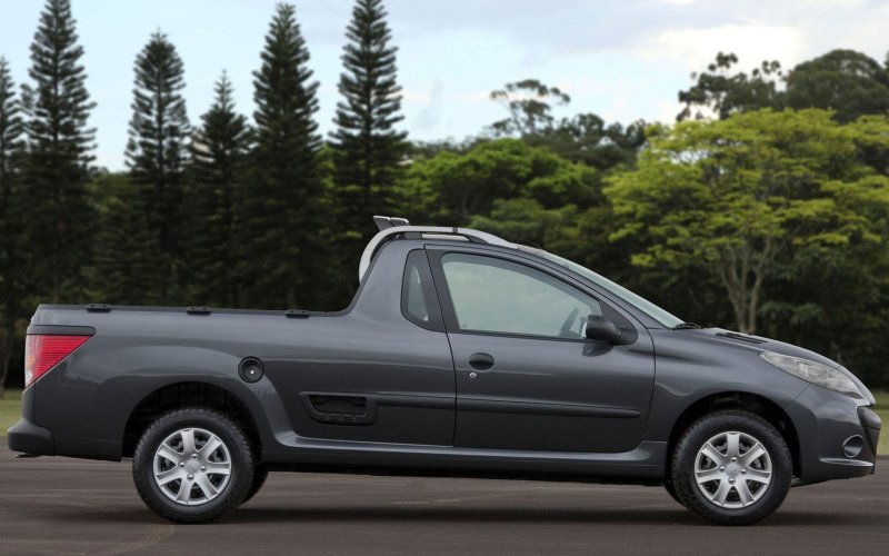 Peugeot 206 пикап