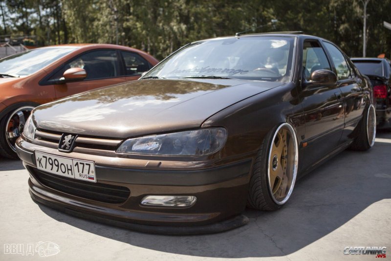 Peugeot 406 stance