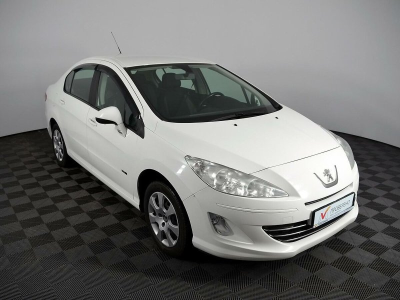 Peugeot 408 2015