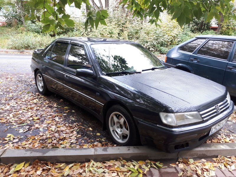 Peugeot 605 Black