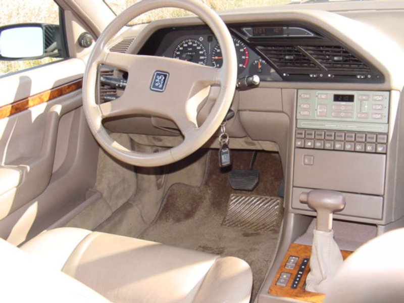 Peugeot 605 1994 салон