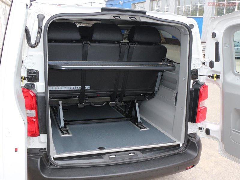Peugeot Expert Tour Transformer 7+1
