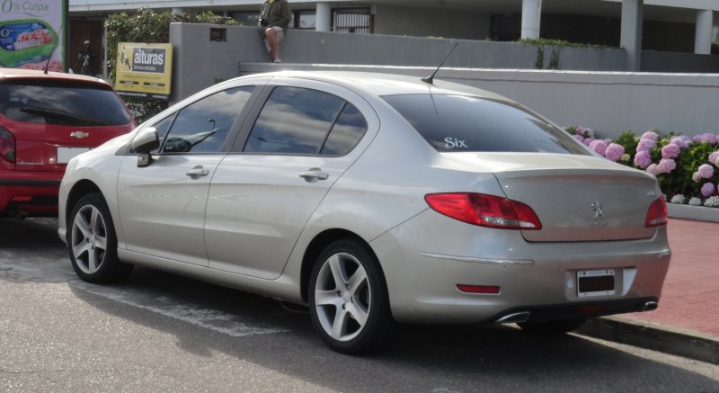 Peugeot 408 2011