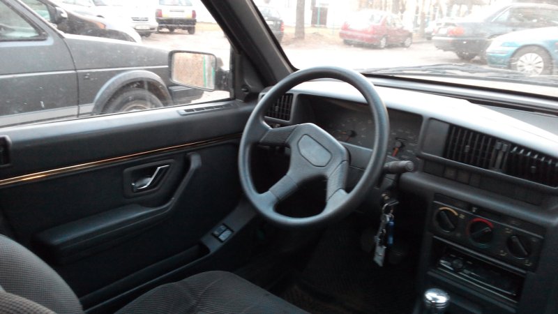Peugeot 405 салон