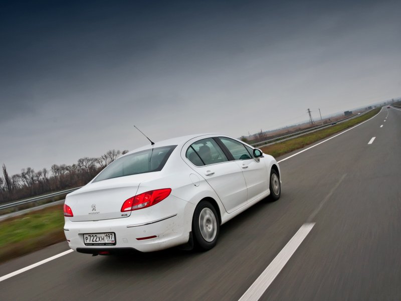 Реклама Peugeot 408